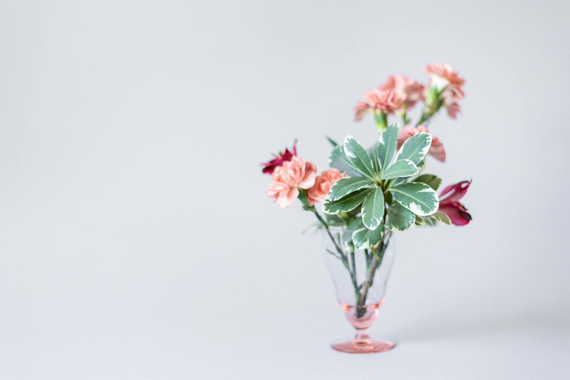 Beautiful floral arrangement by Foower